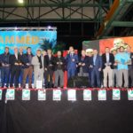 Sponsorlara_Plaket_Takdimi